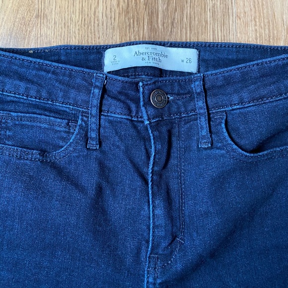 JEANS for sale! - Picture 3 of 4